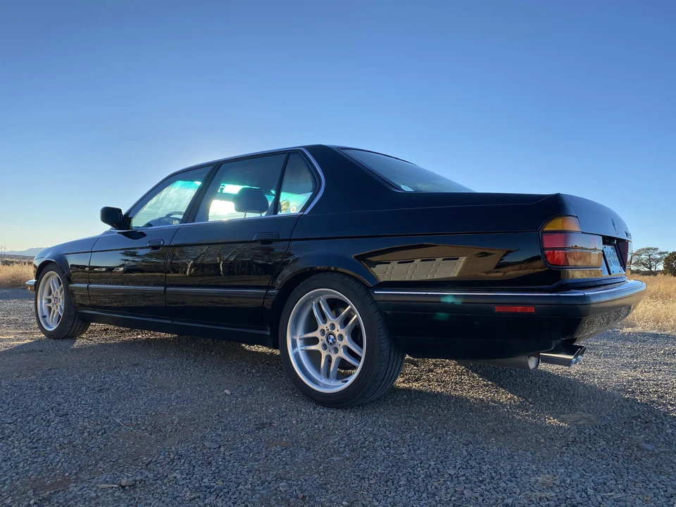 1990 BMW E32 7 Series - Image 11 of 31