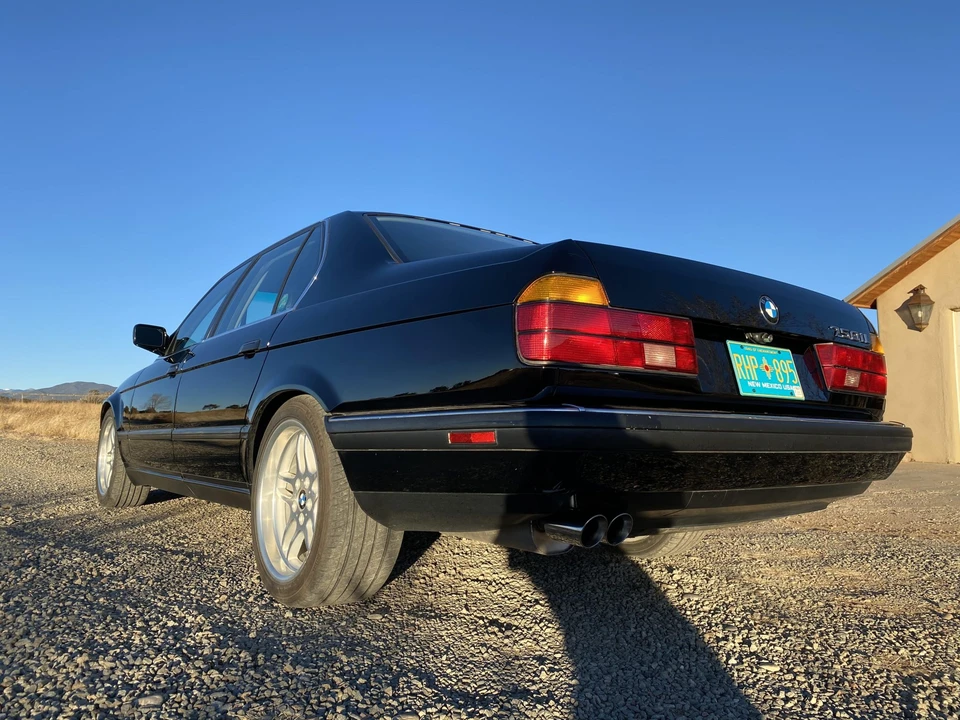 1990 BMW E32 7 Series - Image 14 of 31