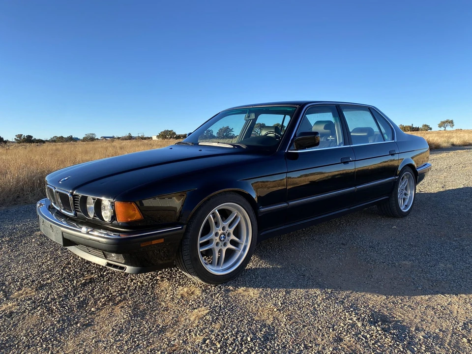 1990 BMW E32 7 Series - Image 4 of 31