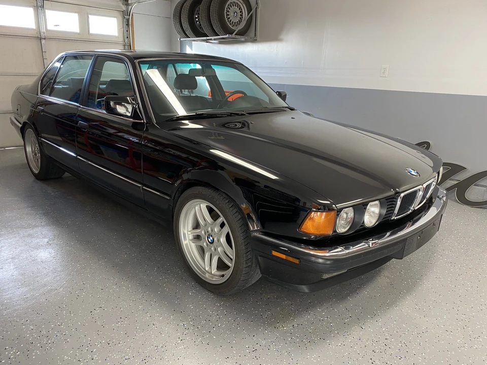 1990 BMW E32 7 Series - Image 27 of 31