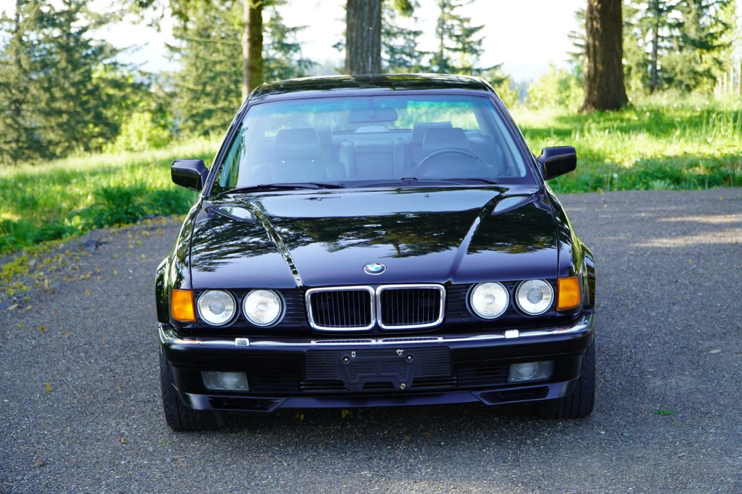 1990 BMW E32 7 Series - Image 17 of 31