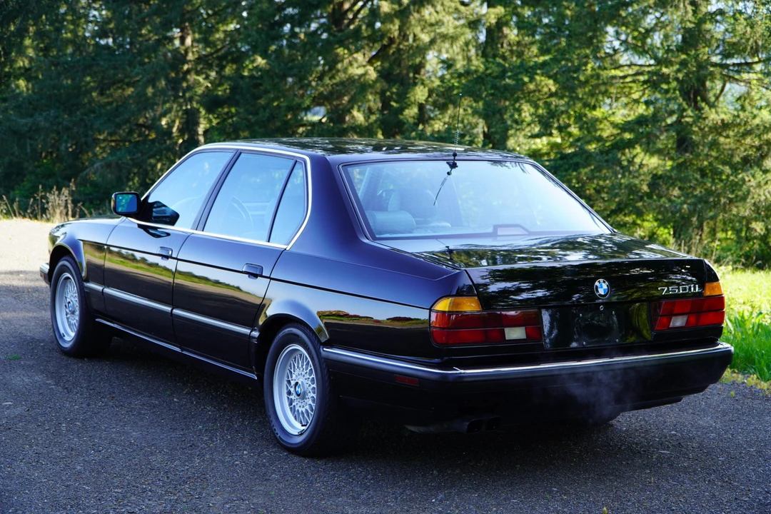 1990 BMW E32 7 Series - Image 8 of 31