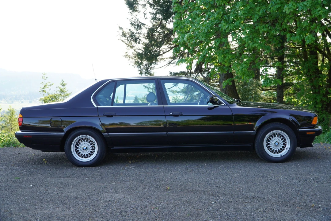 1990 BMW E32 7 Series - Image 15 of 31