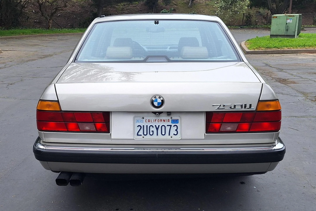 1990 BMW E32 7 Series - Image 5 of 31