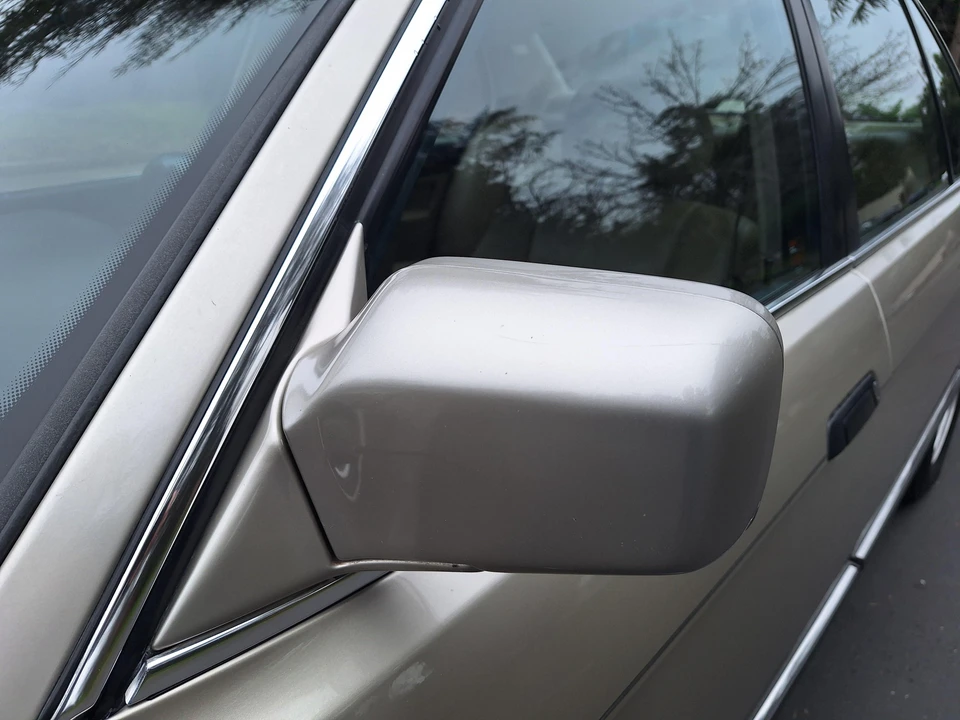 1990 BMW E32 7 Series - Image 23 of 31