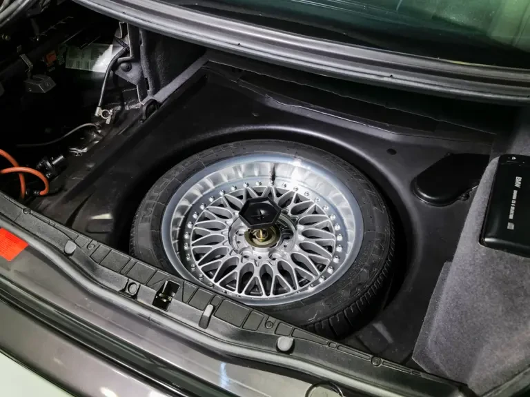 1990 BMW E31 8 Series - Image 18 of 24
