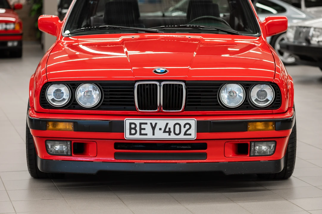 1990 BMW E30 3 Series - Image 26 of 31