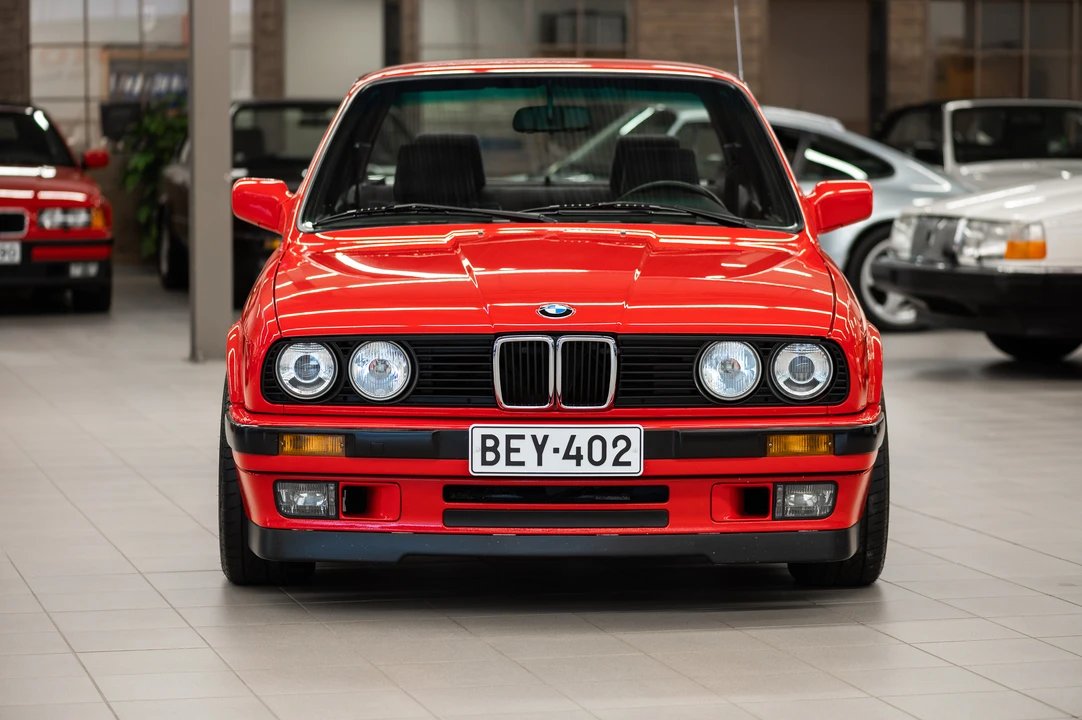 1990 BMW E30 3 Series - Image 12 of 31