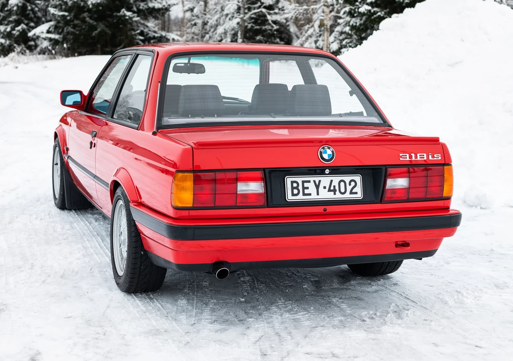 1990 BMW E30 3 Series - Image 9 of 31
