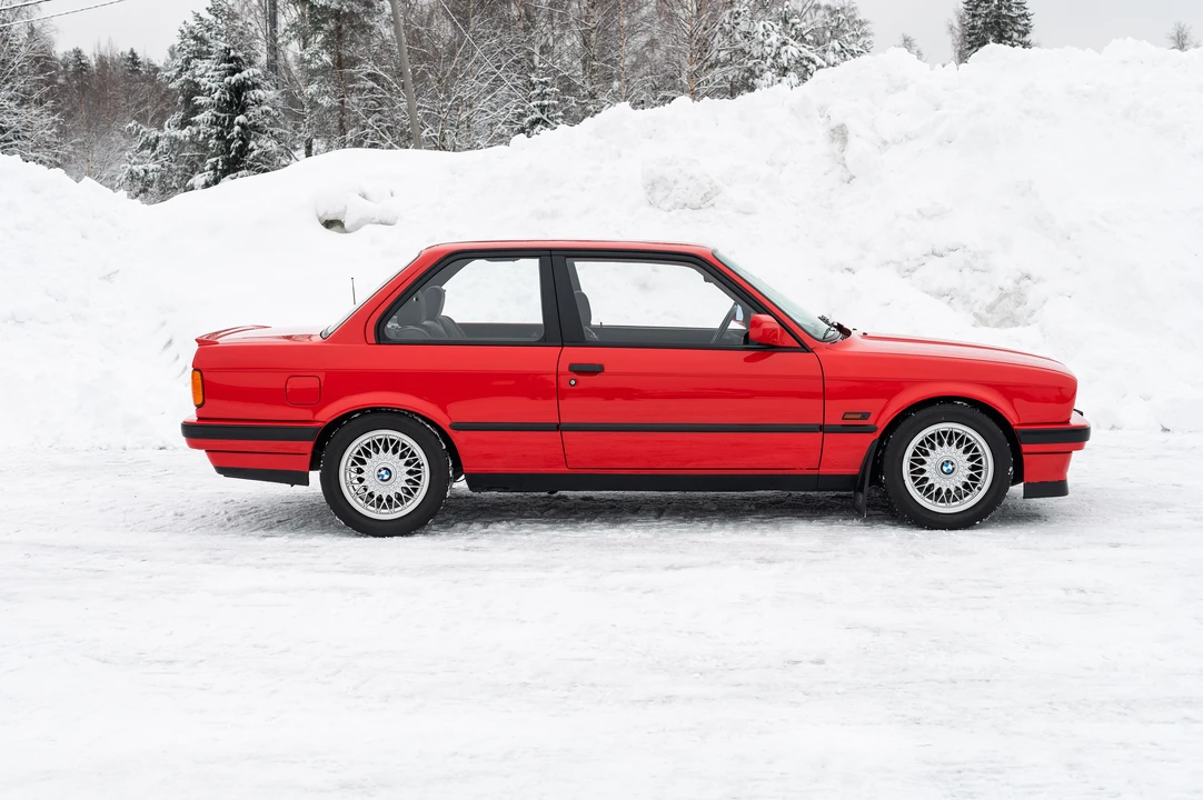 1990 BMW E30 3 Series - Image 5 of 31