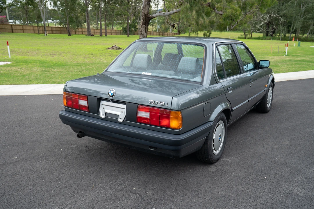 1990 BMW E30 3 Series - Image 14 of 31