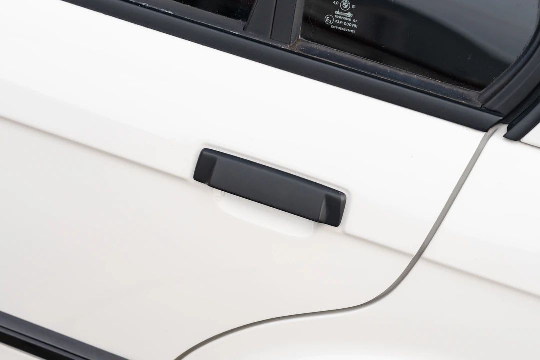 1990 BMW E30 3 Series - Image 13 of 31