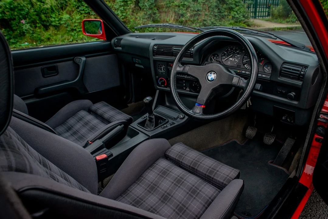 1990 BMW E30 3 Series - Image 19 of 30