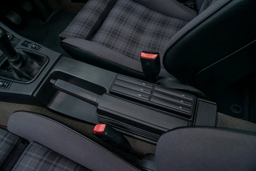 1990 BMW E30 3 Series - Image 27 of 30