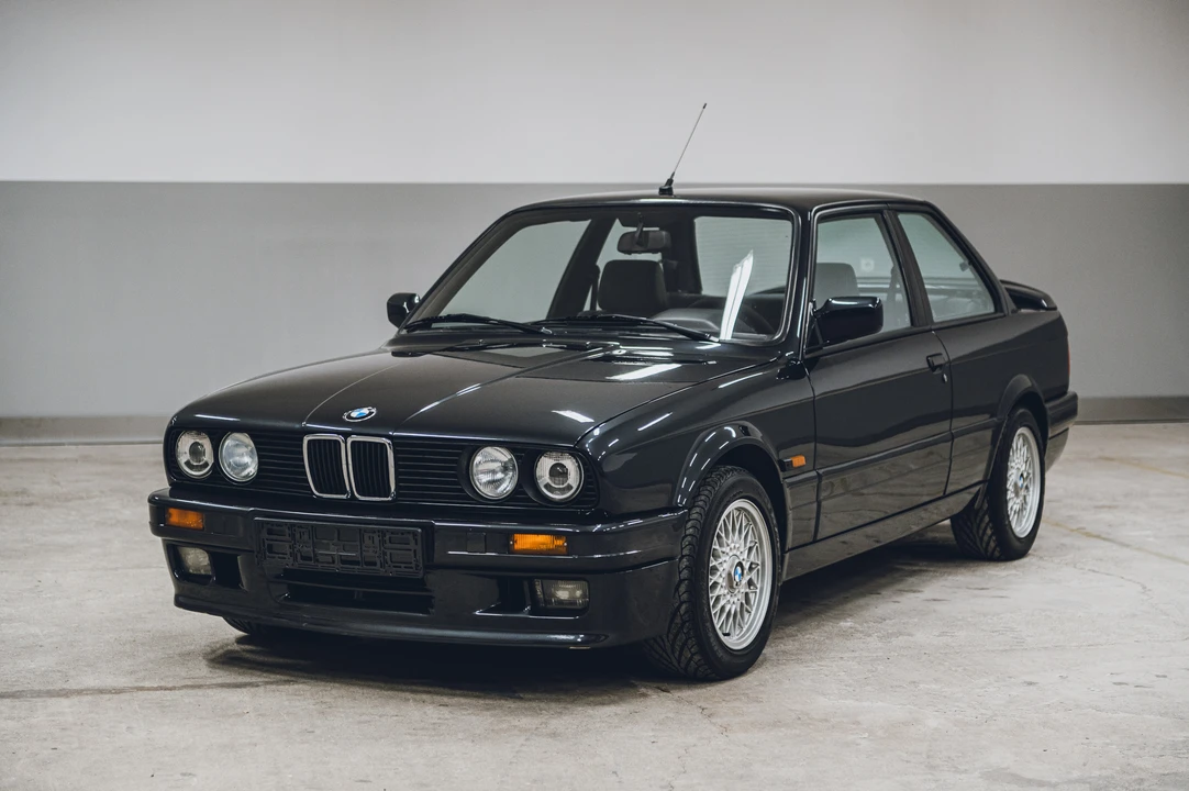 1990 BMW E30 3 Series - Image 4 of 31