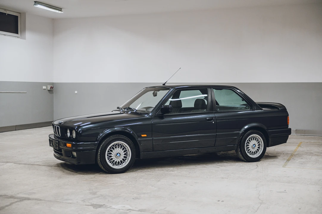 1990 BMW E30 3 Series - Image 5 of 31