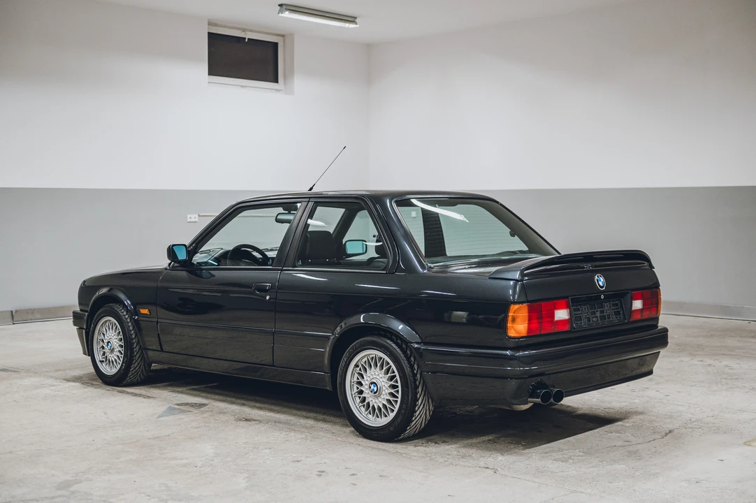 1990 BMW E30 3 Series - Image 7 of 31