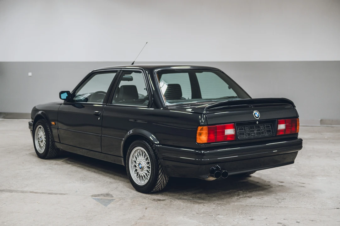 1990 BMW E30 3 Series - Image 14 of 31
