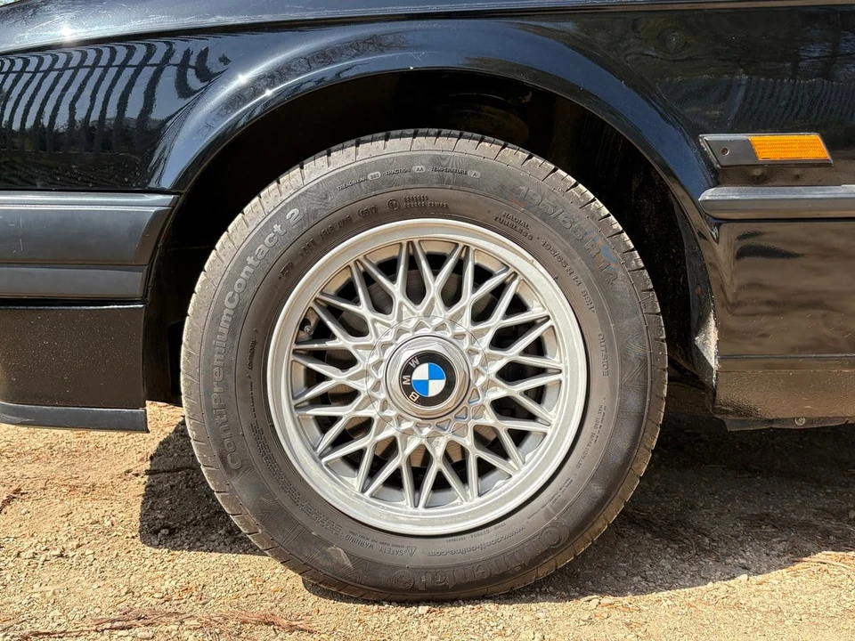 1990 BMW E30 3 Series - Image 18 of 30