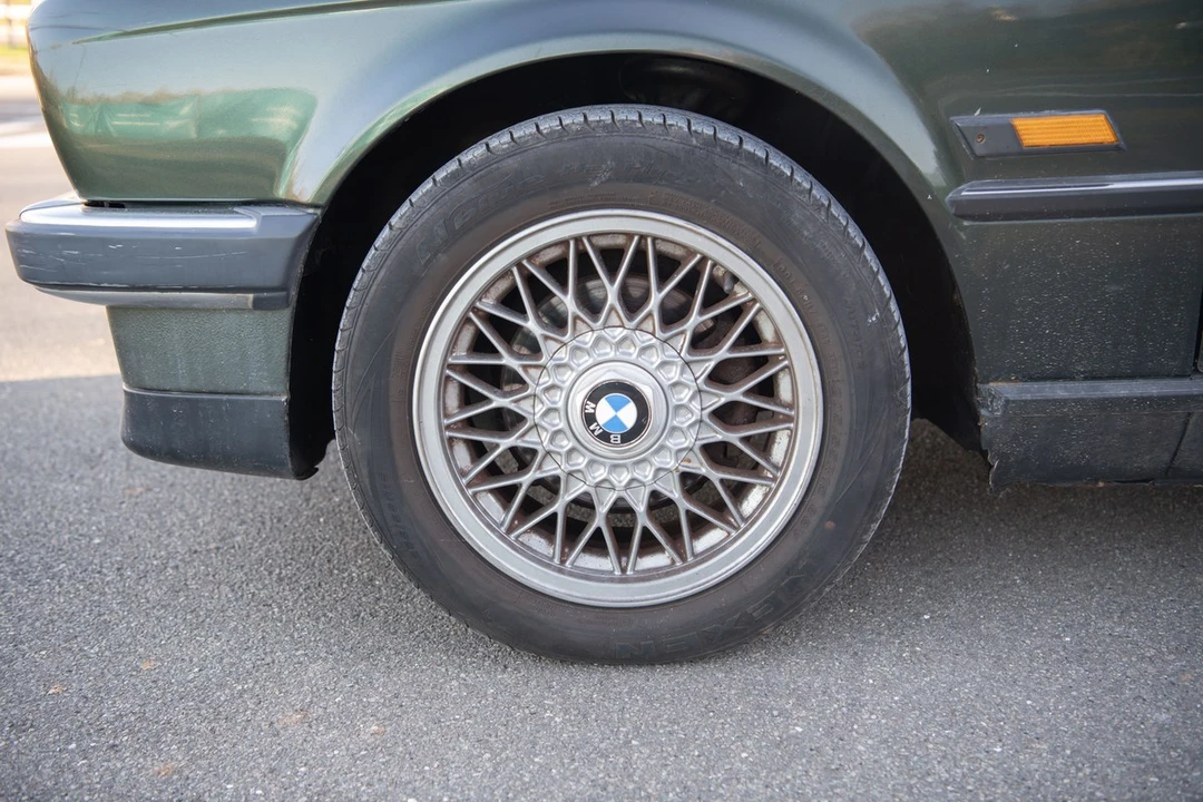 1990 BMW E30 3 Series - Image 14 of 30