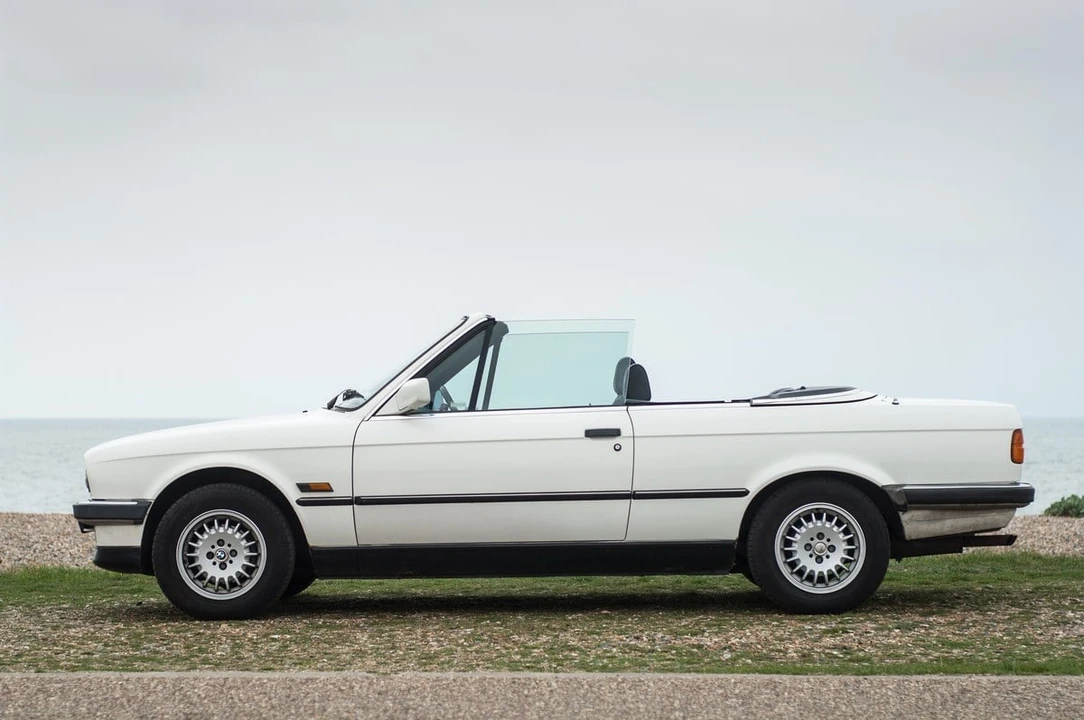 1990 BMW E30 3 Series - Image 16 of 30