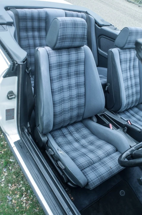 1990 BMW E30 3 Series - Image 25 of 30