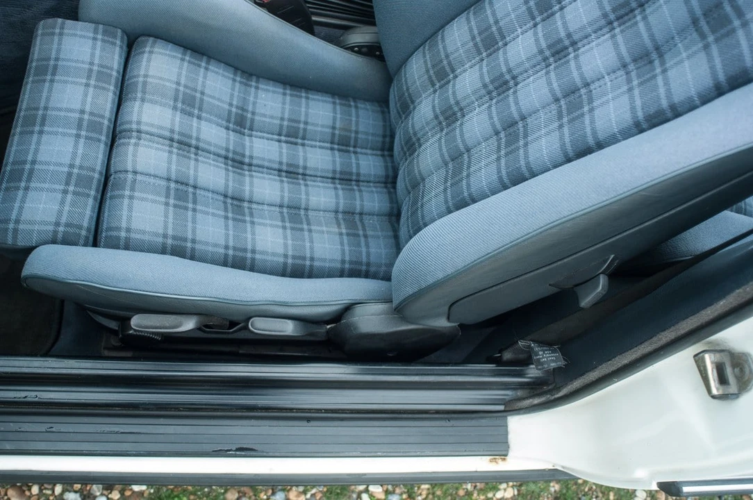 1990 BMW E30 3 Series - Image 27 of 30