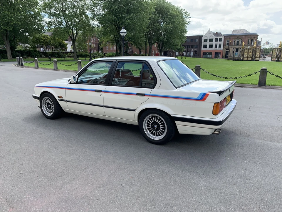 1990 BMW E30 3 Series - Image 11 of 31