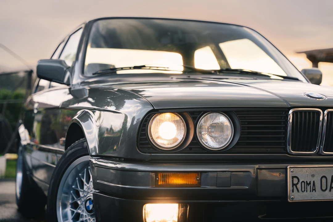 1990 BMW E30 3 Series - Image 25 of 31
