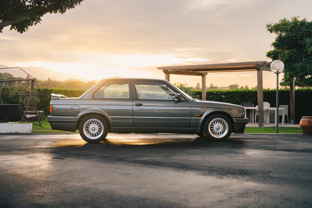 1990 BMW E30 3 Series - Image 16 of 31