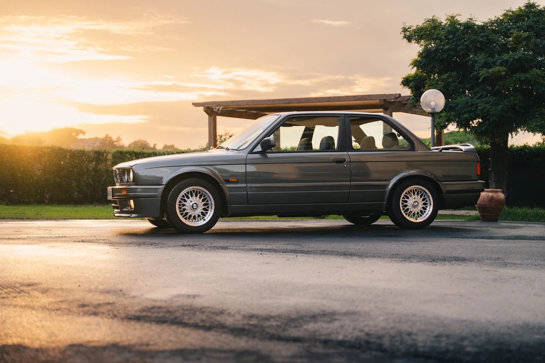 1990 BMW E30 3 Series - Image 12 of 31