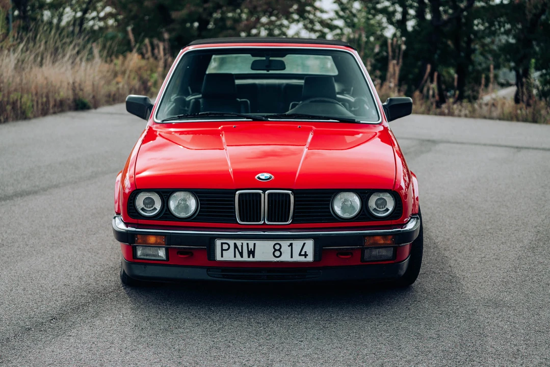 1990 BMW E30 3 Series - Image 3 of 31