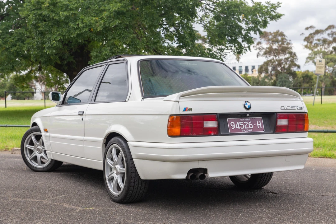 1990 BMW E30 3 Series - Image 14 of 31