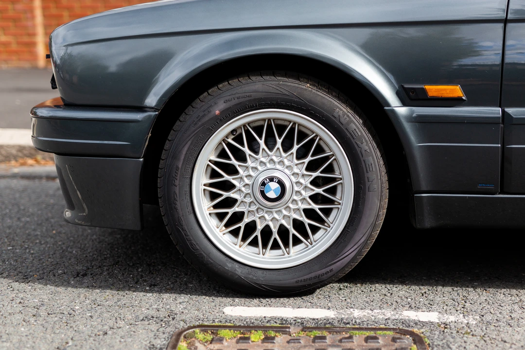 1990 BMW E30 3 Series - Image 7 of 31