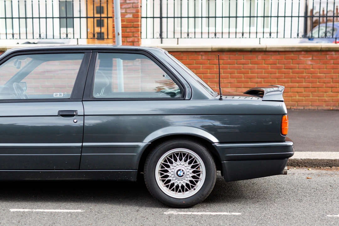 1990 BMW E30 3 Series - Image 8 of 31