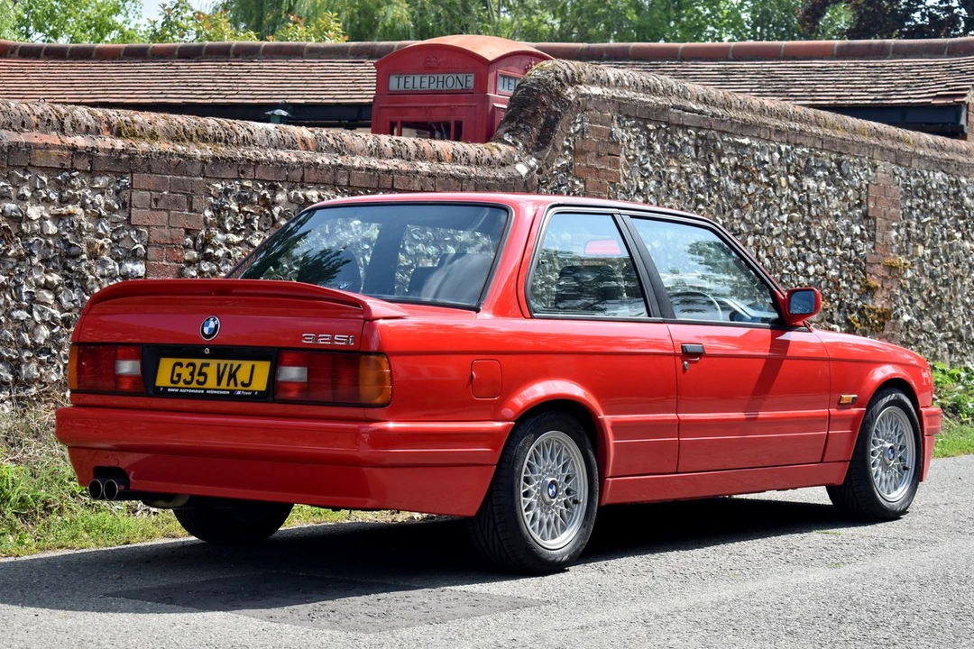 1990 BMW E30 3 Series - Image 16 of 30