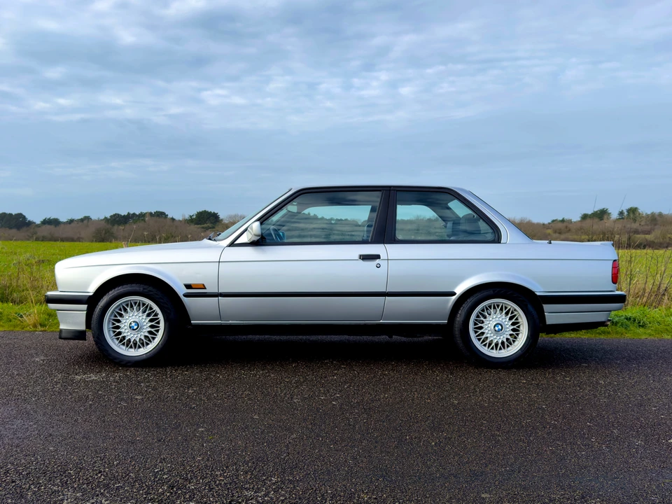 1990 BMW E30 3 Series - Image 4 of 31