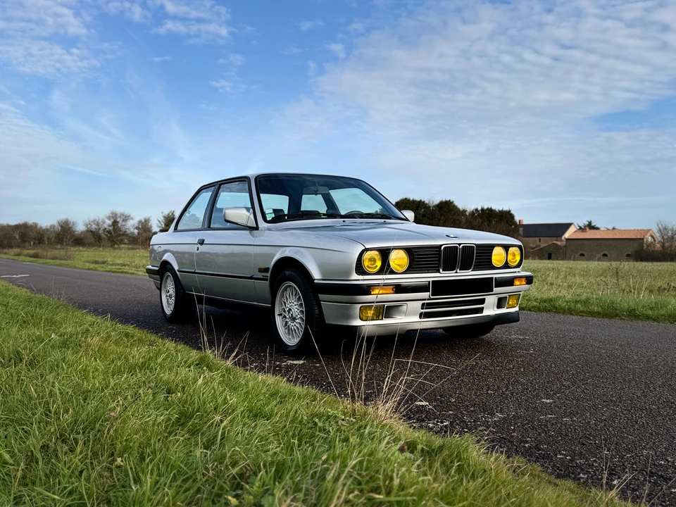1990 BMW E30 3 Series - Image 9 of 31