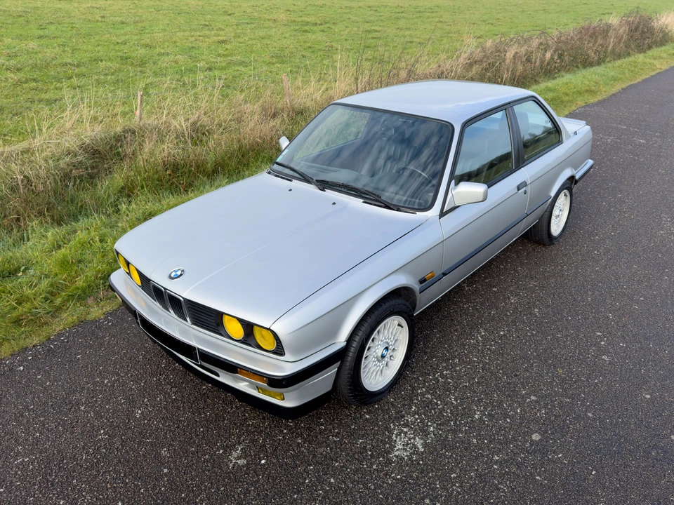 1990 BMW E30 3 Series - Image 22 of 31