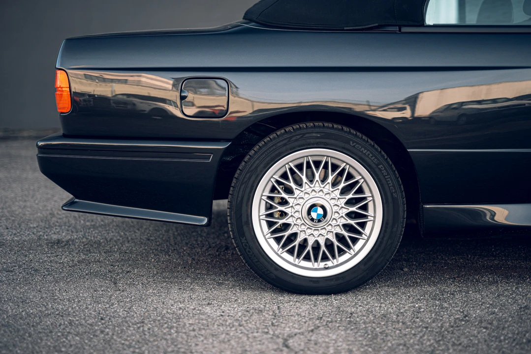 1990 BMW E30 M3 - Image 29 of 31