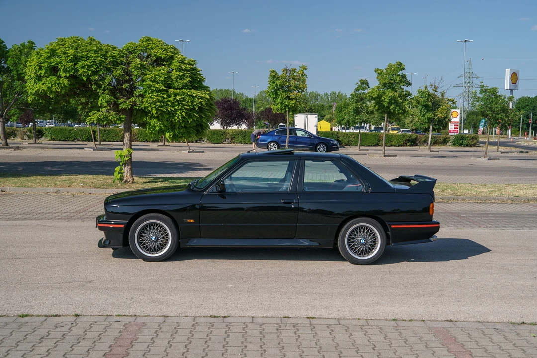 1990 BMW E30 M3 - Image 16 of 31