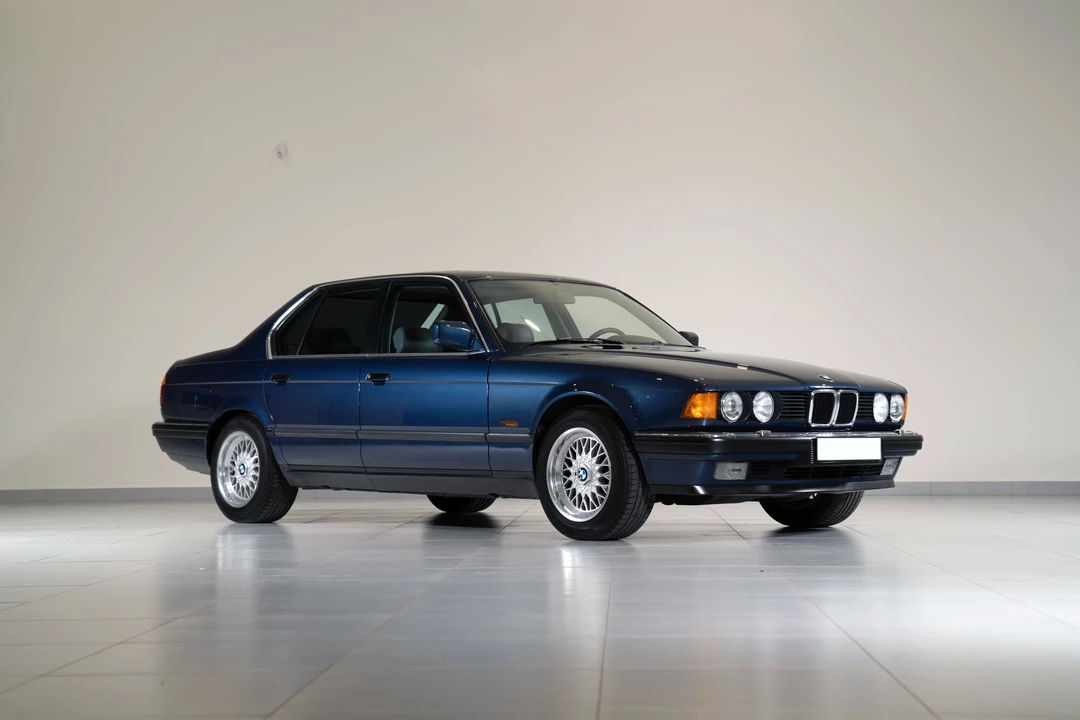 1990 BMW E32 7 Series - Image 3 of 31