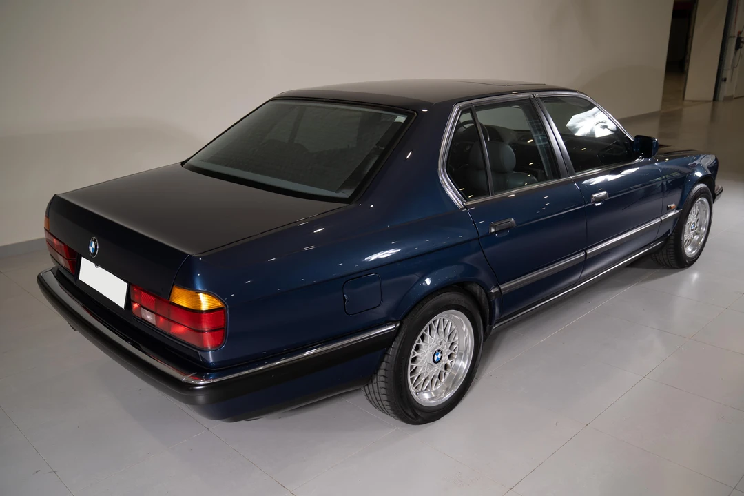 1990 BMW E32 7 Series - Image 8 of 31