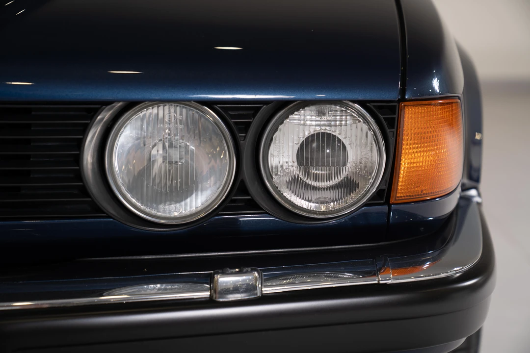 1990 BMW E32 7 Series - Image 17 of 31