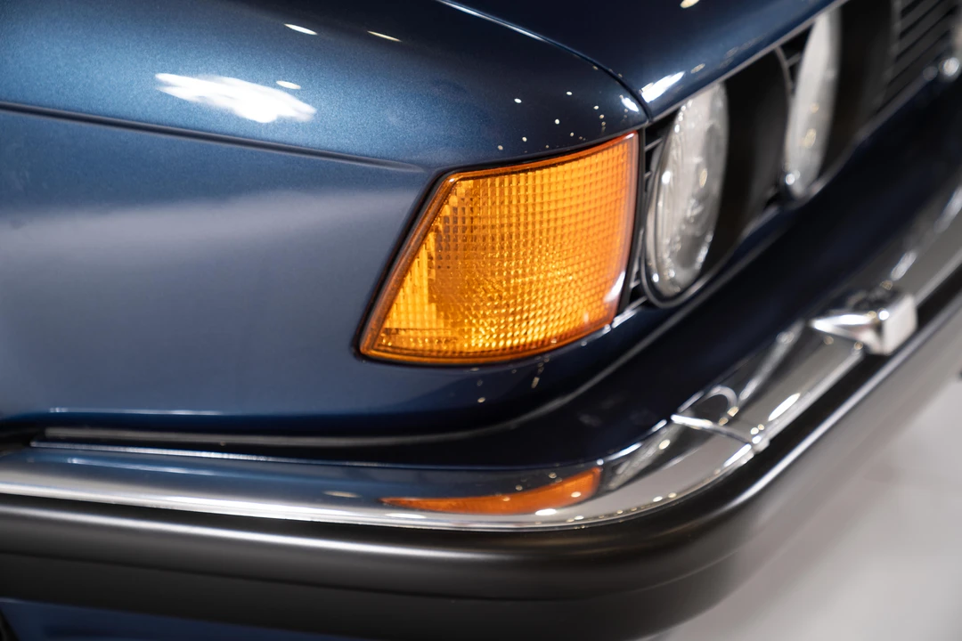 1990 BMW E32 7 Series - Image 25 of 31