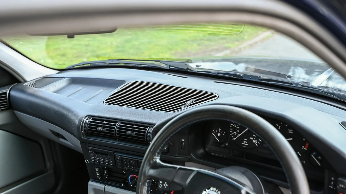 1994 BMW Alpina B10 - Image 19 of 30