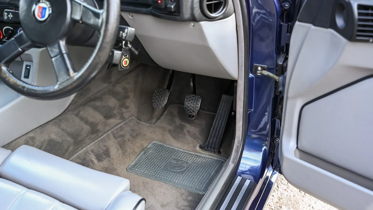 1994 BMW Alpina B10 - Image 17 of 30
