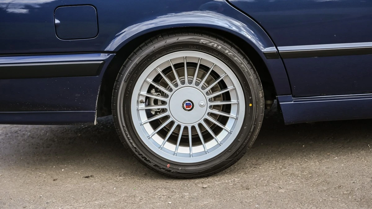 1994 BMW Alpina B10 - Image 12 of 30