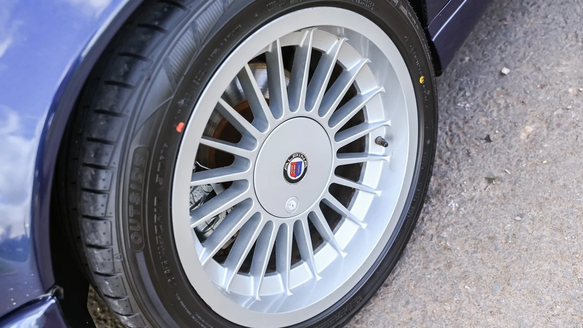 1994 BMW Alpina B10 - Image 10 of 30
