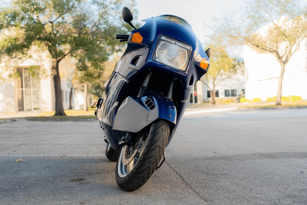 1990 BMW K75 & K100 - Image 9 of 31
